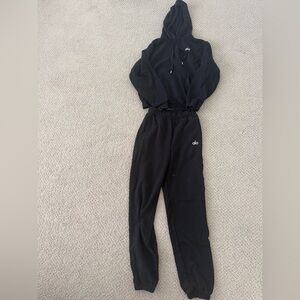 ALO Yoga Women's Black Joggers